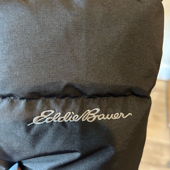 Eddie Bauer Down Parka with removable faux fur hood; size Petite XL. - Picture 9 of 14